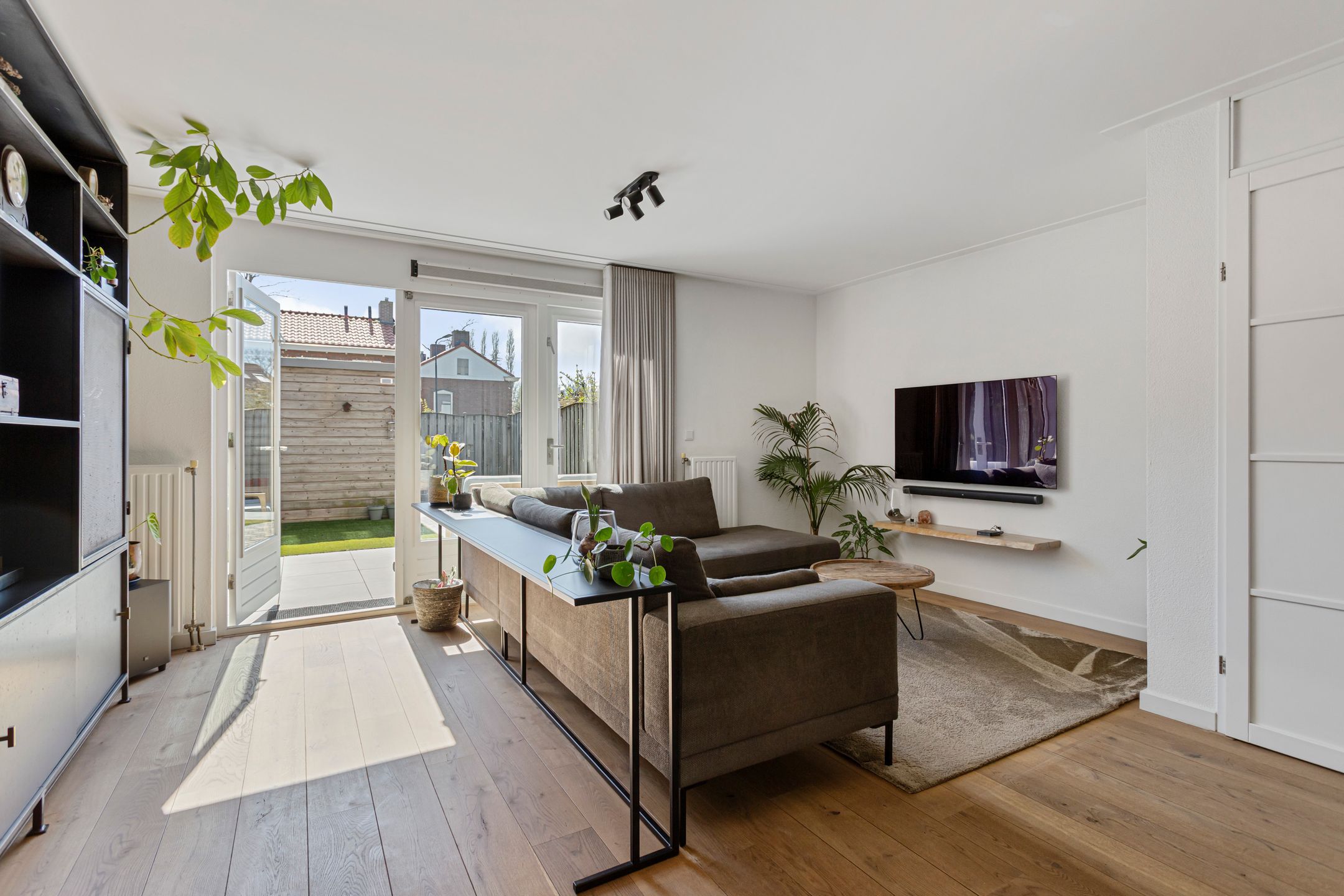 Foto 9 van Melkfabriekstraat 13