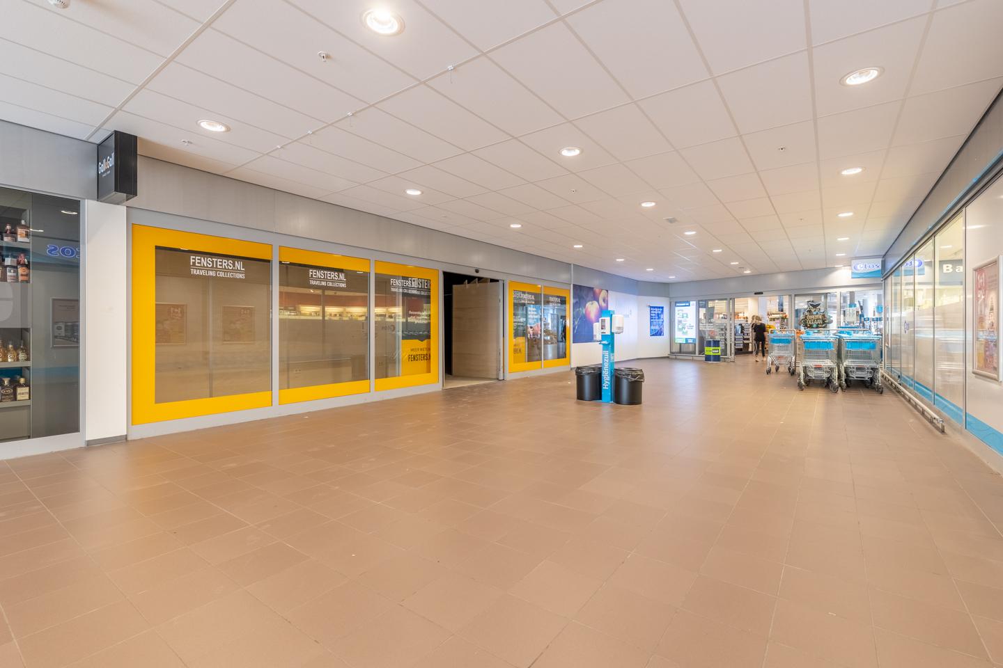 View photo 2 of Klein Grachtje 16-B