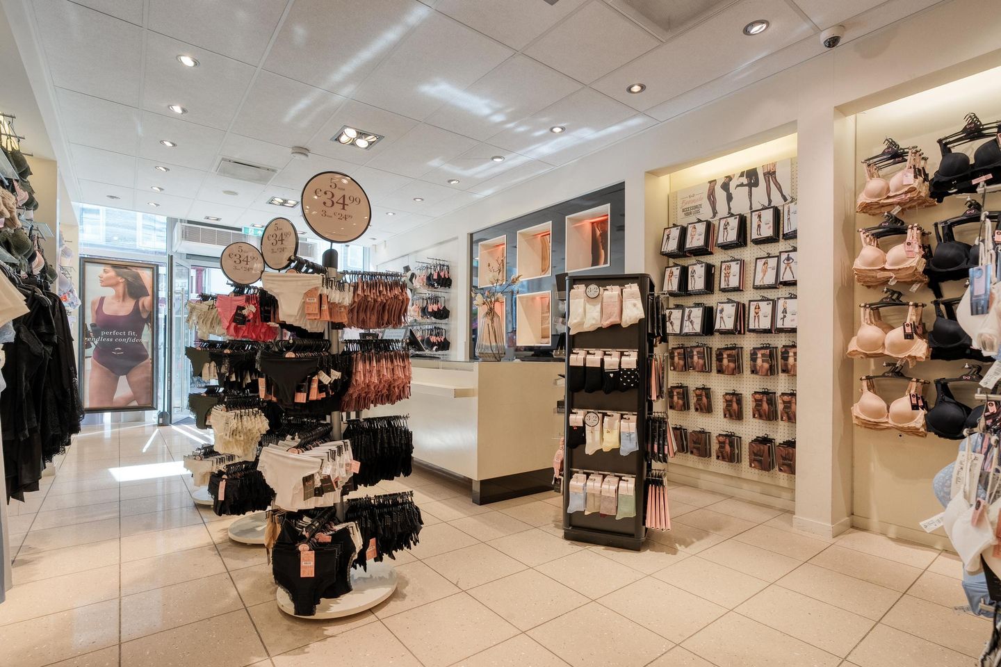 Bekijk foto 5 van Oudestraat 65