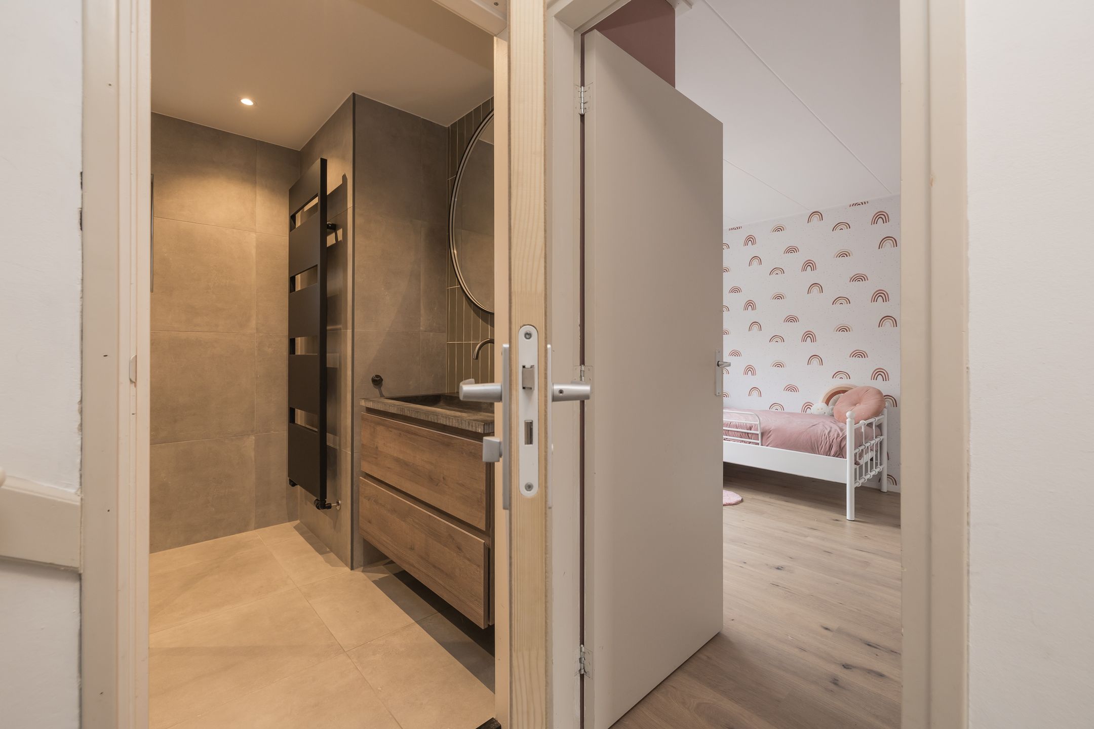 Photo 24 of van den Woudestraat 26