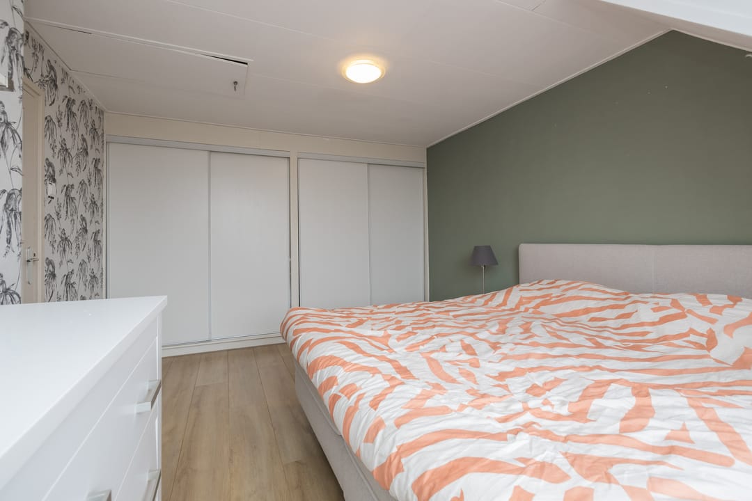 Photo 43 of van den Woudestraat 26