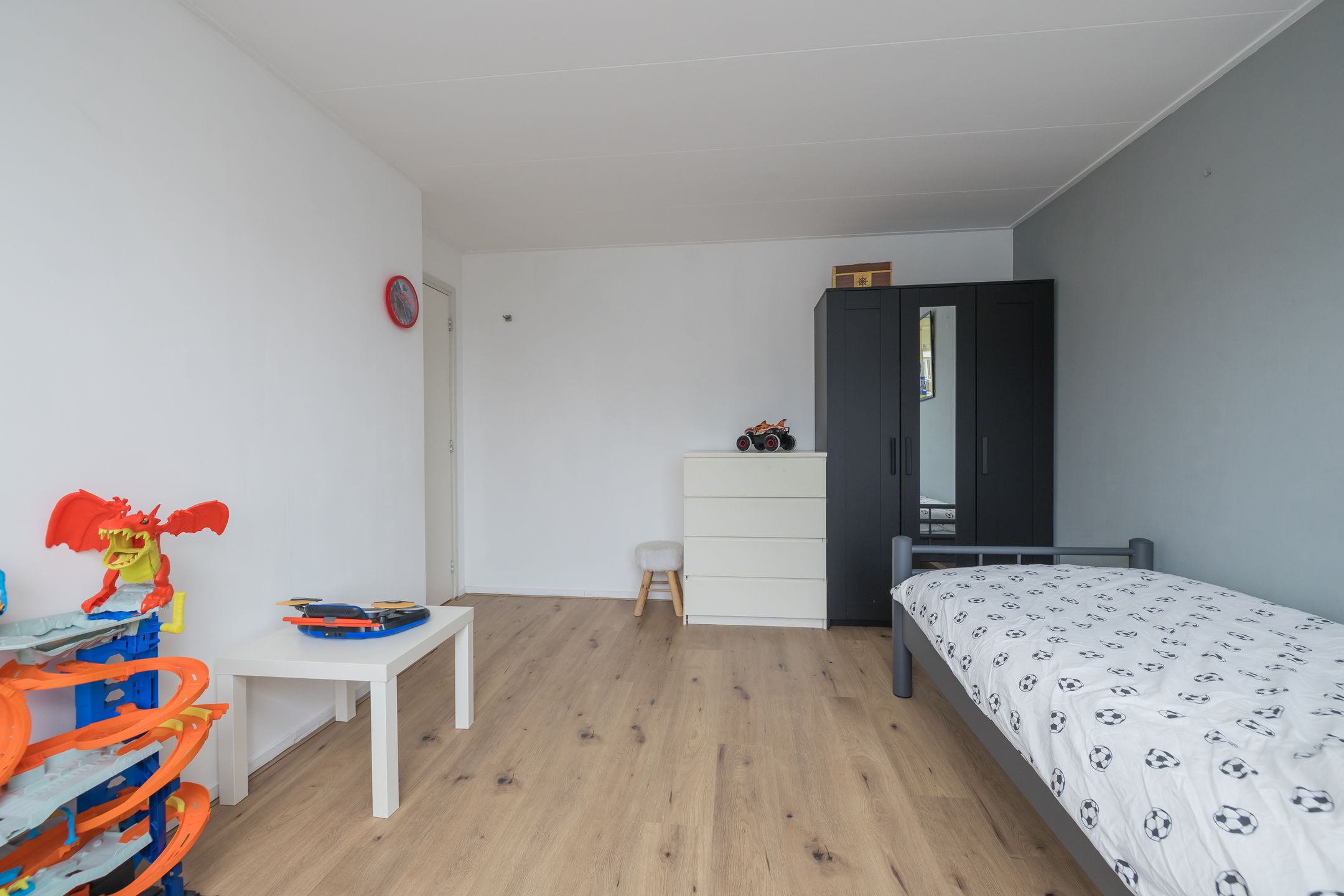 Photo 36 of van den Woudestraat 26