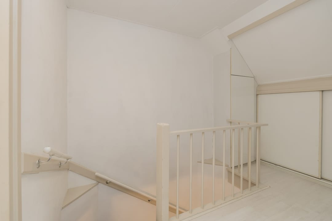 Photo 37 of van den Woudestraat 26