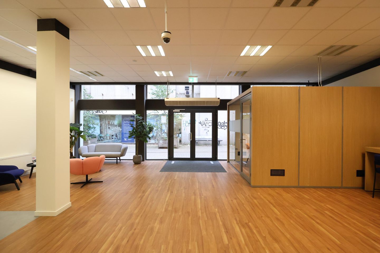 View photo 3 of Roggenstraat 21