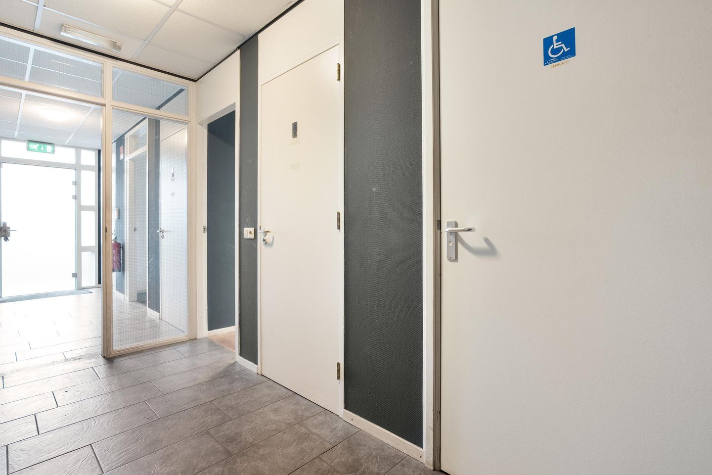 View photo 3 of Telfordstraat 18