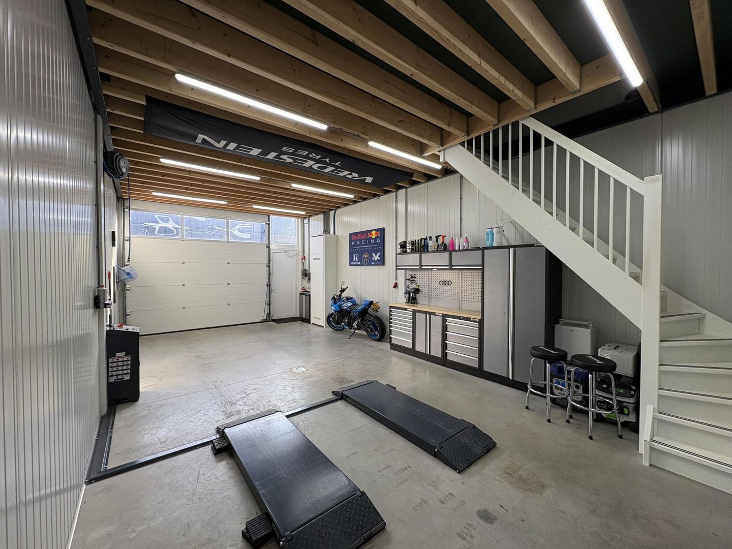 View photo 3 of Baileystraat 36