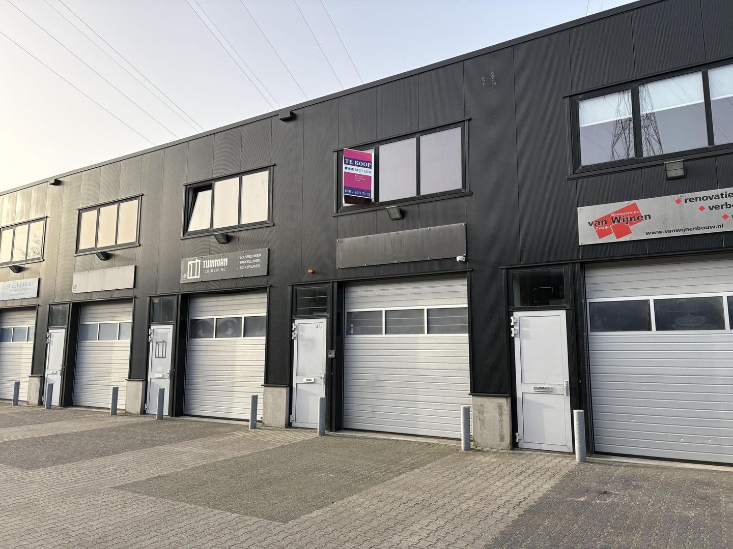 View photo 2 of Baileystraat 4-U