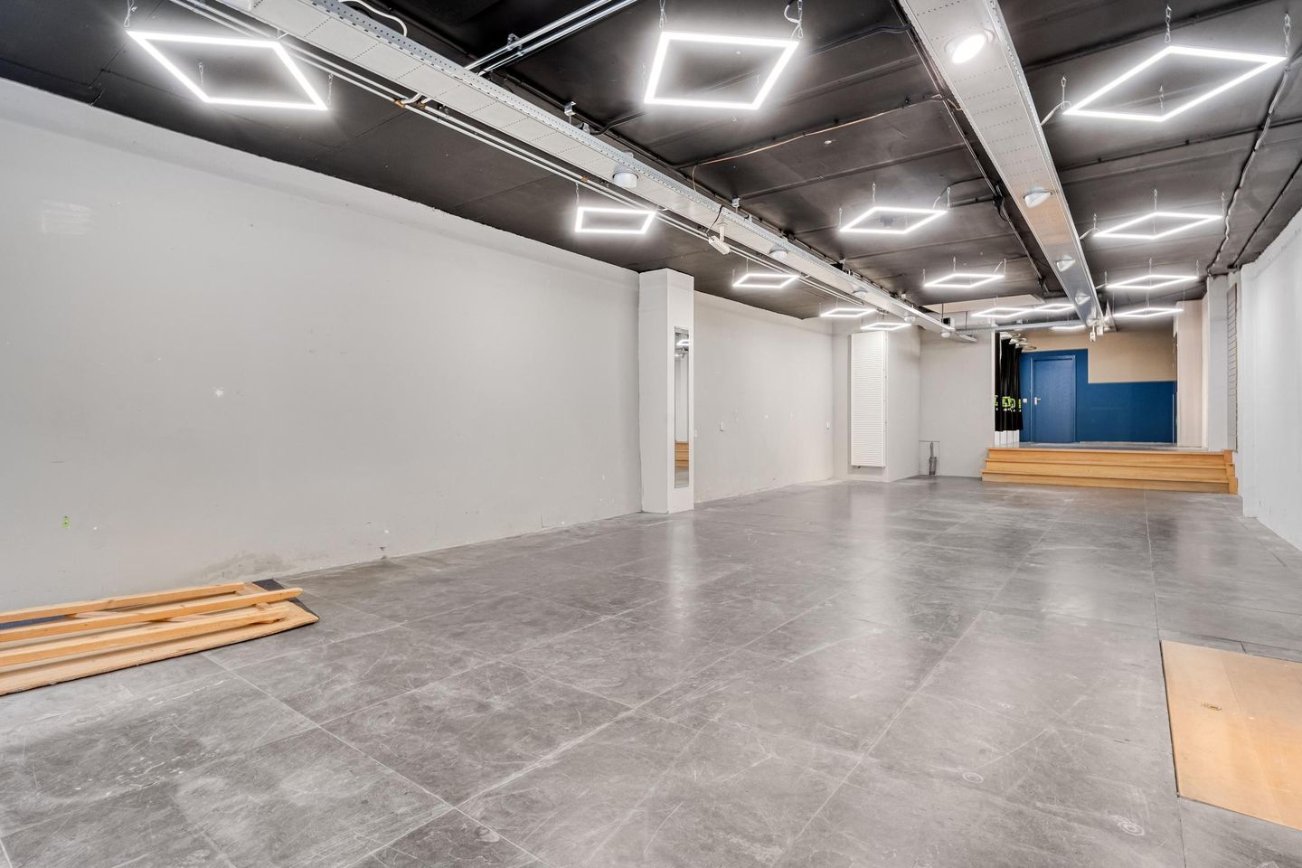 View photo 4 of Kerkstraat 10