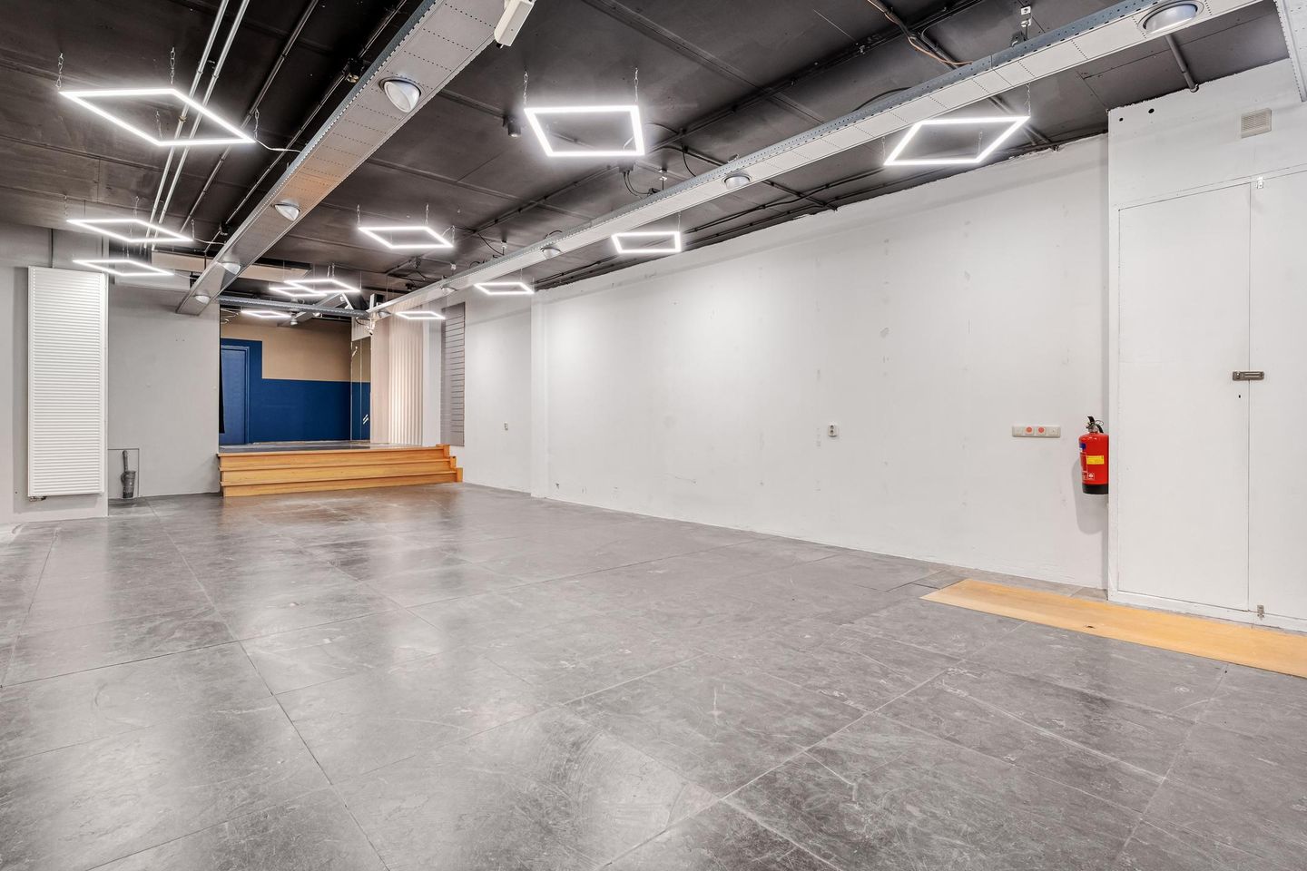 View photo 5 of Kerkstraat 10