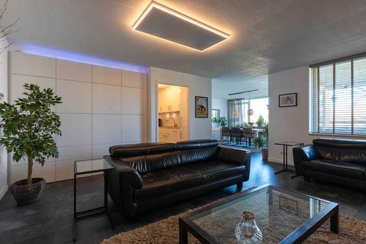 Photo 2 of Thalesstraat 57