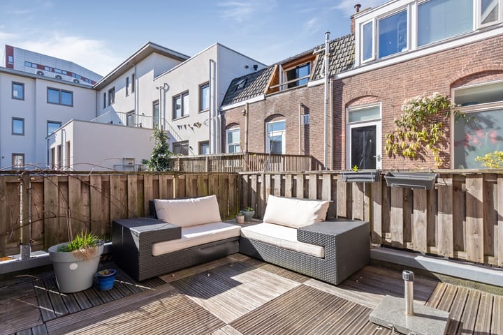 Photo 4 of Tesselschadestraat 38-B