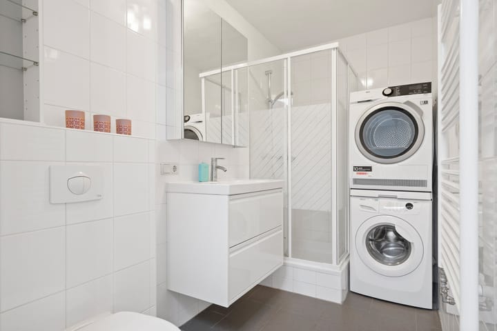 Photo 3 of Tesselschadestraat 38-B