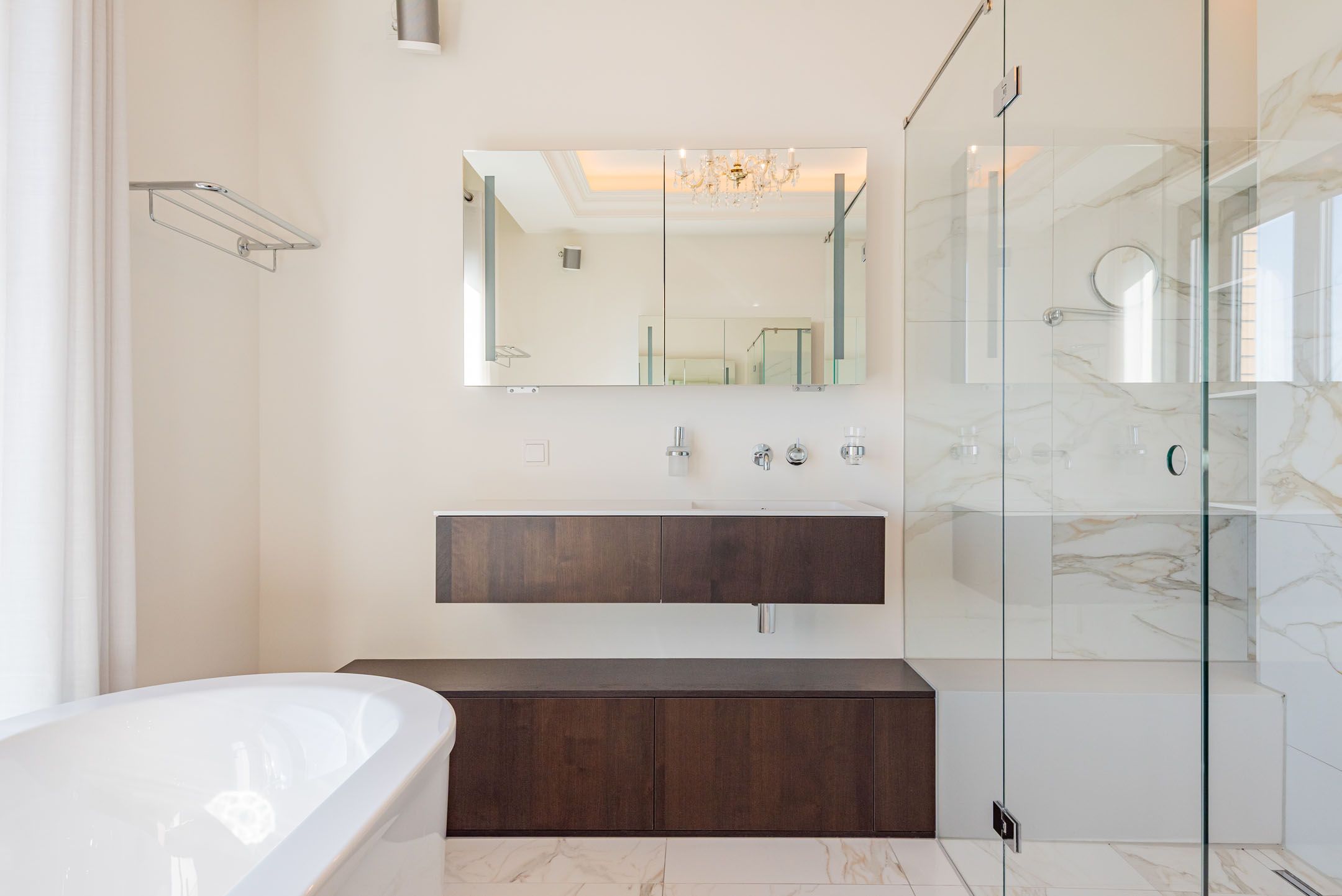 Foto 21 van Gustav Mahlerplein 279