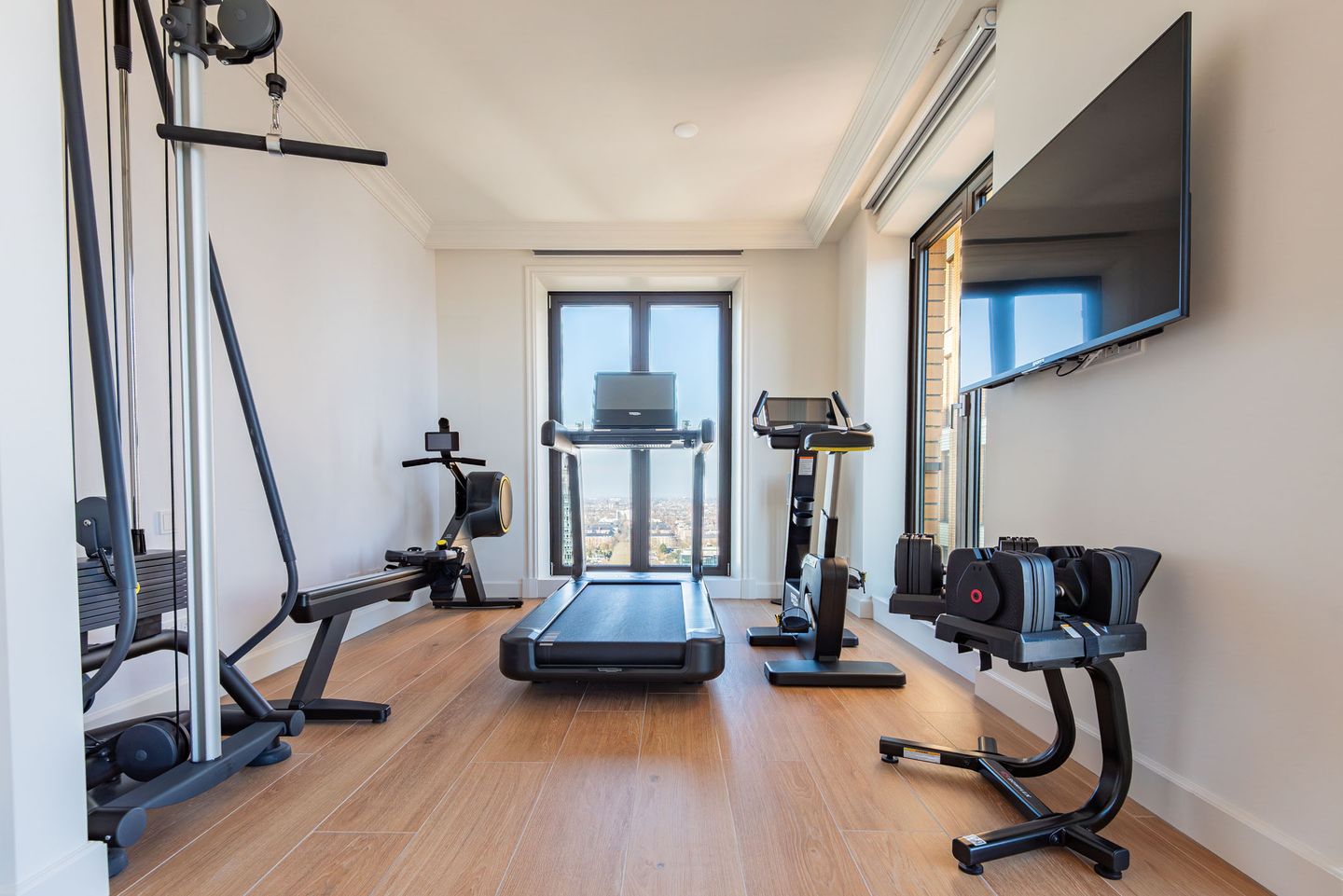 Foto 35 van Gustav Mahlerplein 279