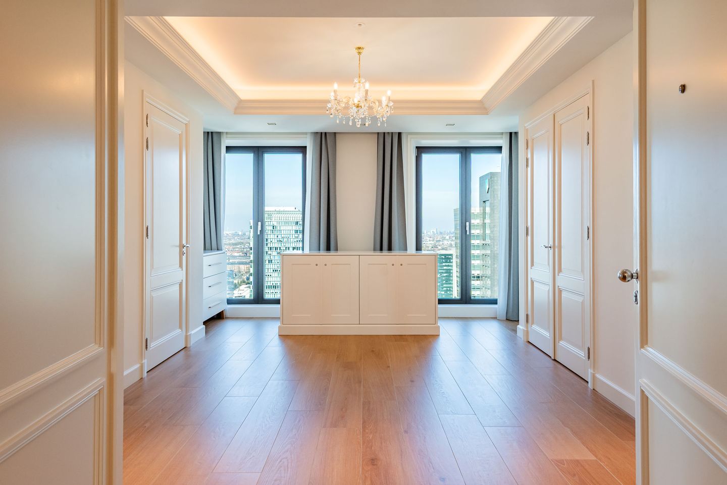 Foto 10 van Gustav Mahlerplein 279