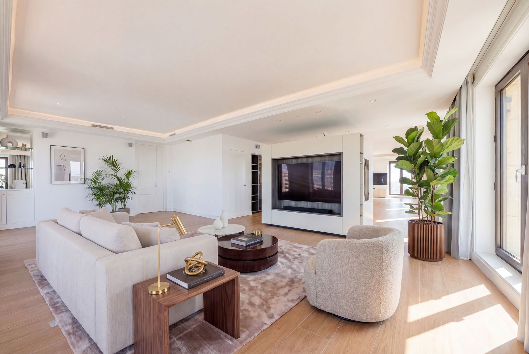 Foto 3 van Gustav Mahlerplein 279