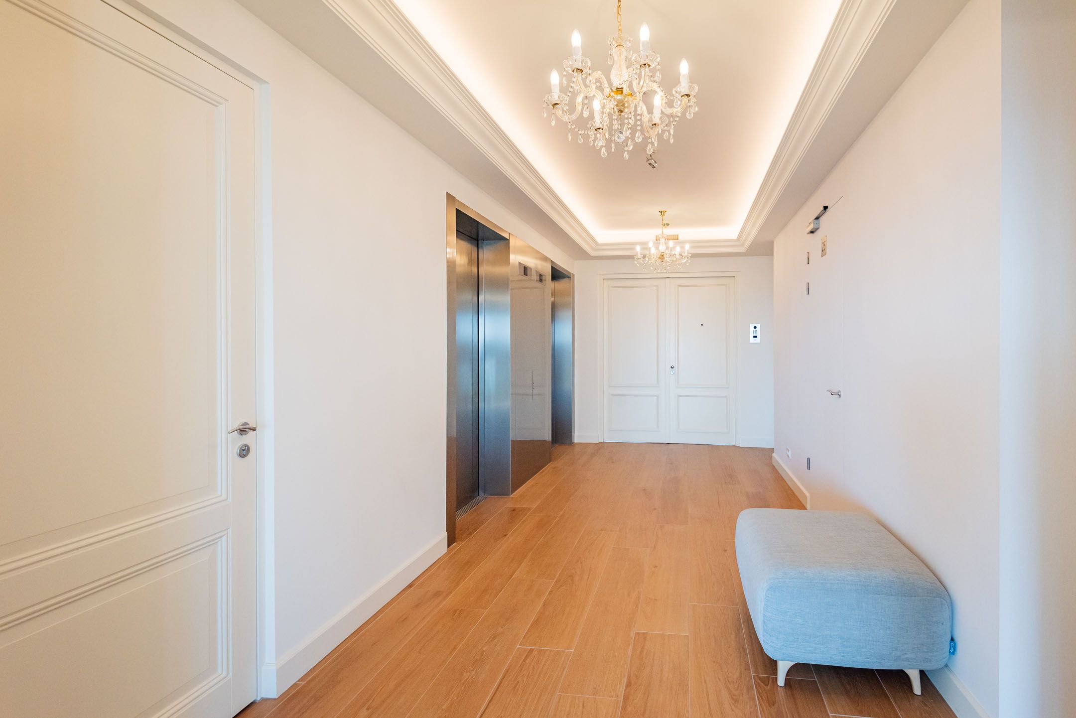 Foto 9 van Gustav Mahlerplein 279