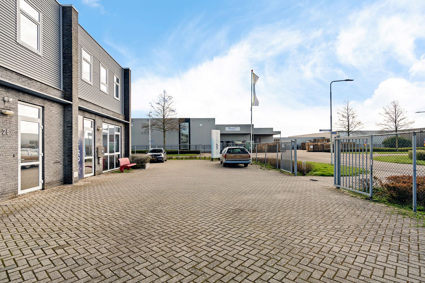 View photo 3 of De Tjonger 26-28, De Reest 40-42