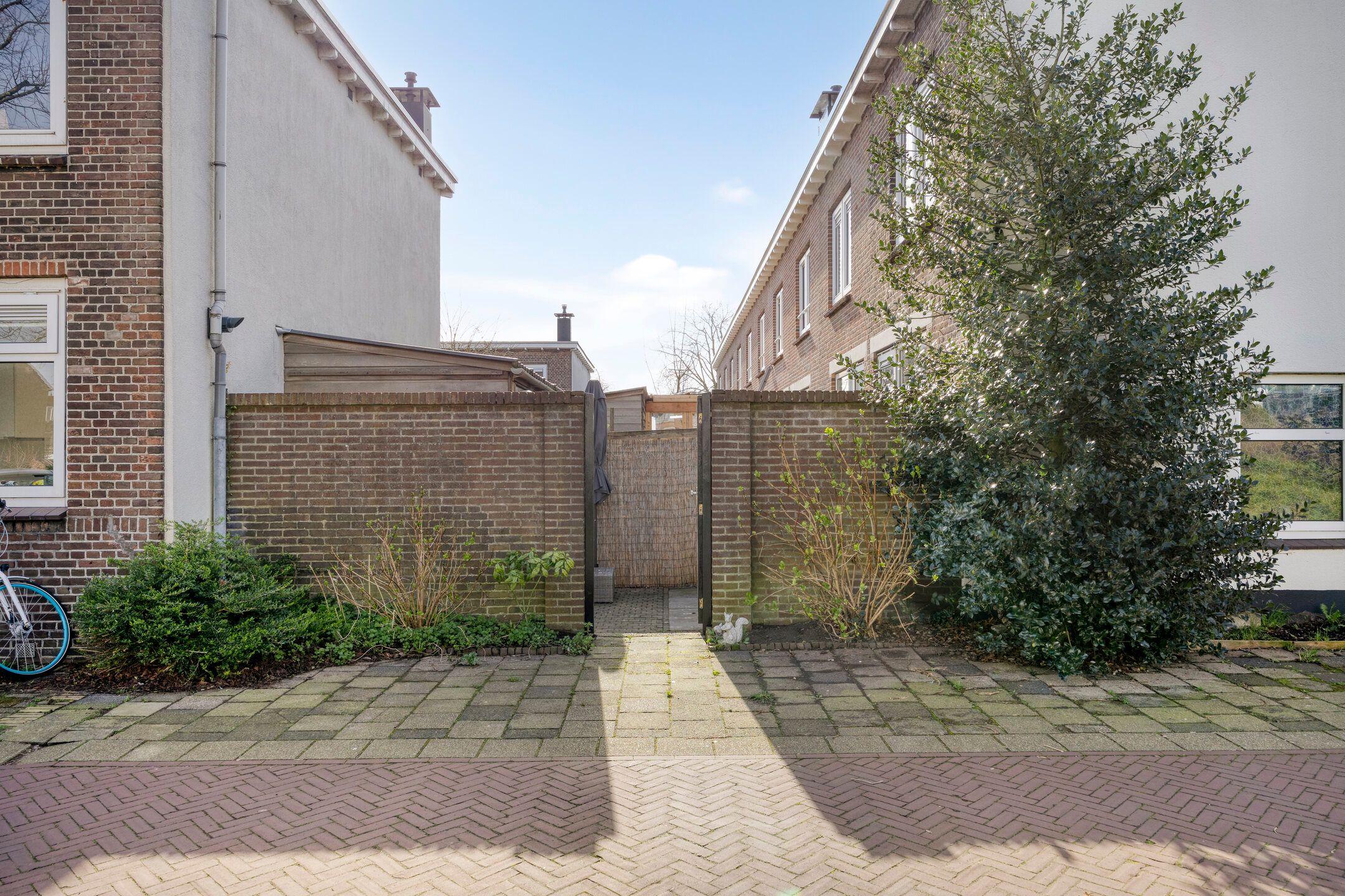 Ideal starter home in popular Indische Buurt near Delft city centre — 27