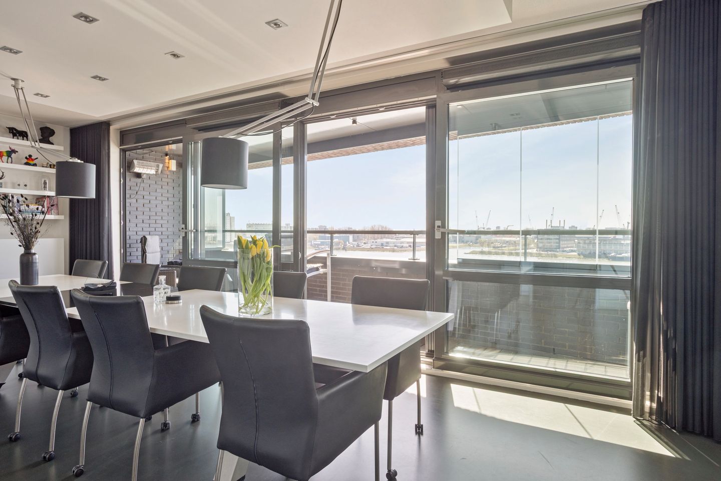 Foto 20 van Lloydkade 729