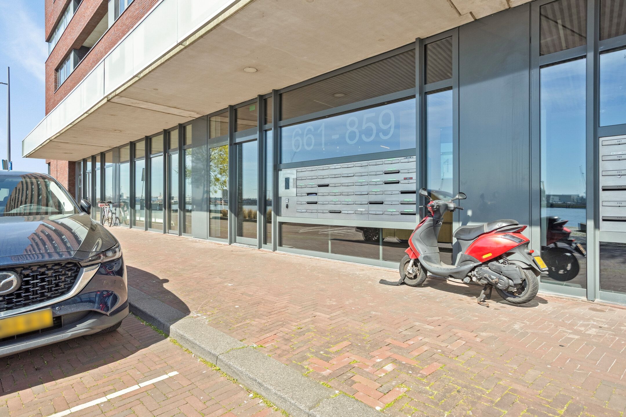 Foto 39 van Lloydkade 729