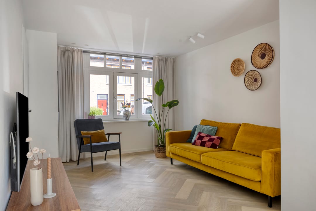 Photo 2 of Gerbrand Bakkerstraat 42-A