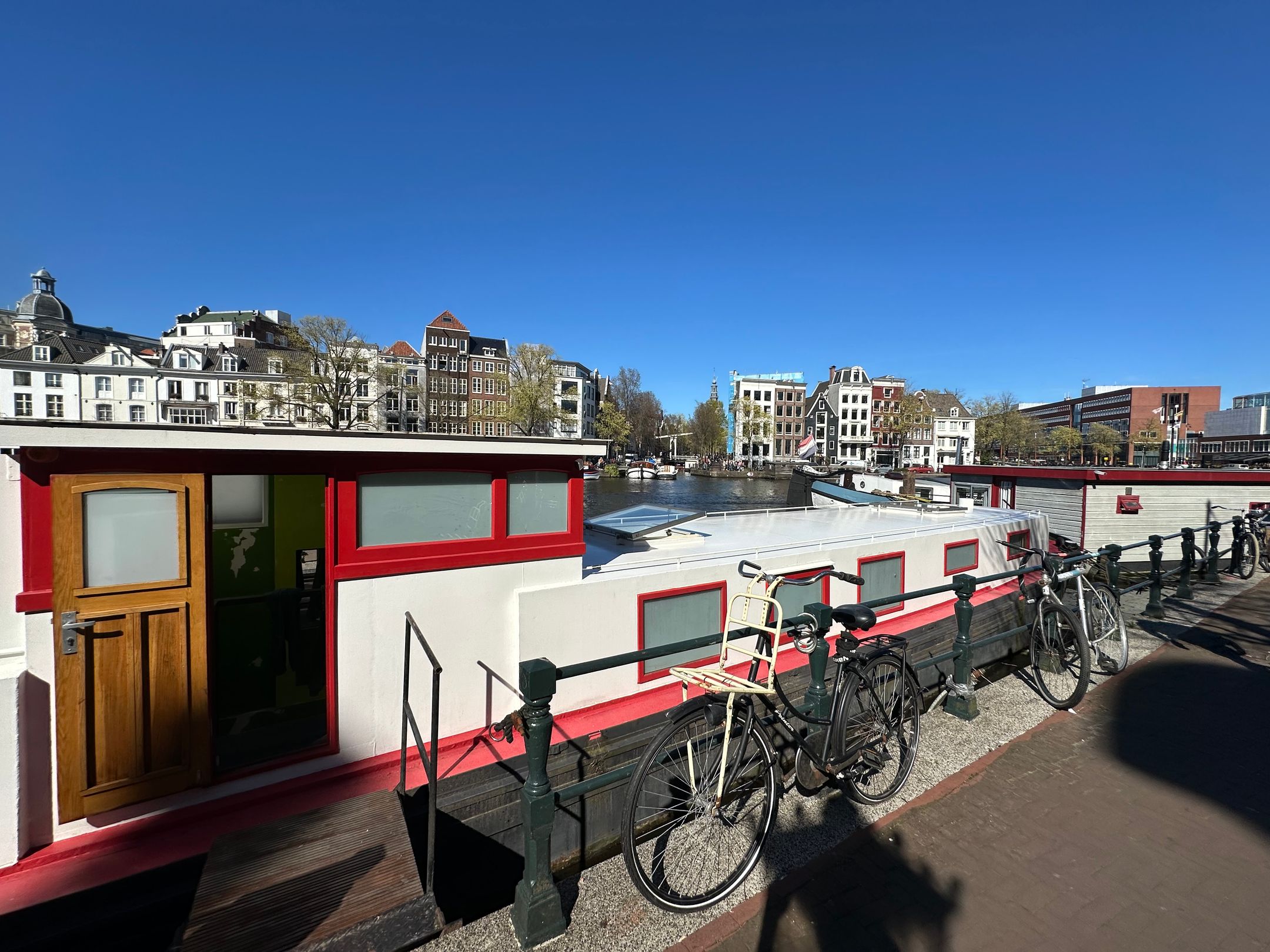 Photo 33 of Amstel 102-M