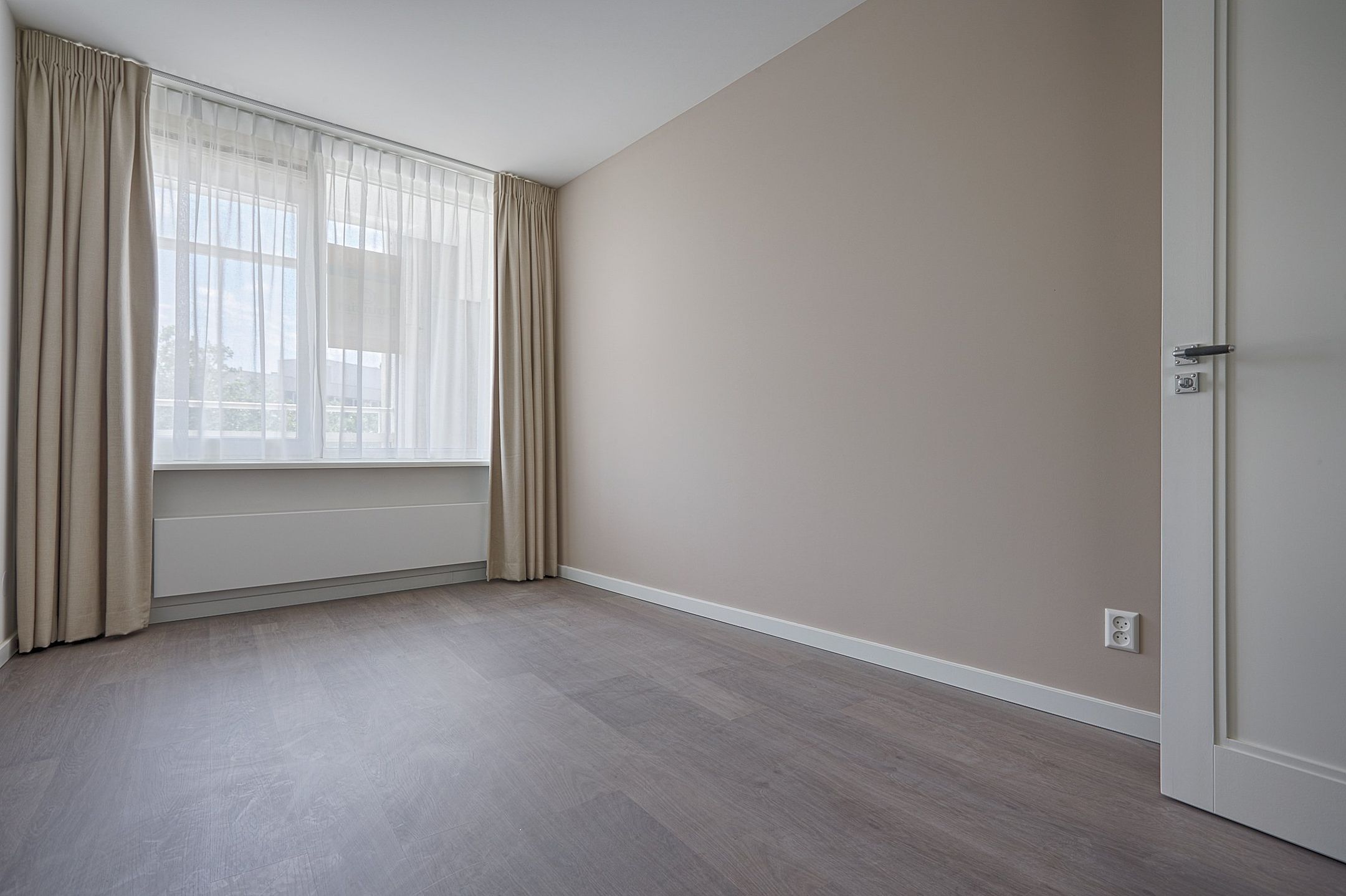 Photo 9 of Bezuidenhoutseweg 80-J