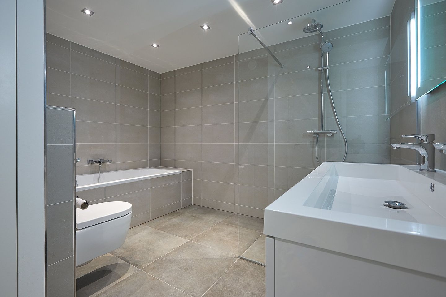 Photo 14 of Bezuidenhoutseweg 80-J