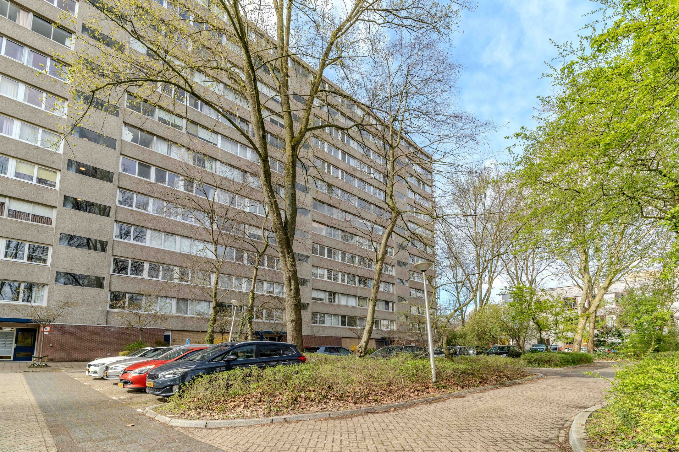Aart van der Leeuwlaan 38 