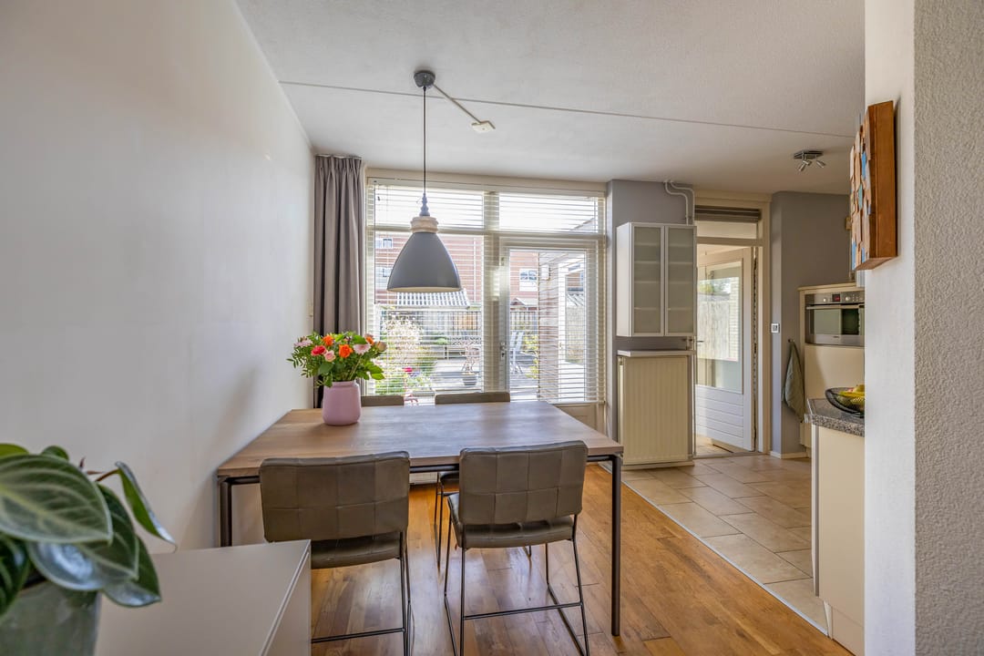 Foto 11 van De Ploeglaan 12