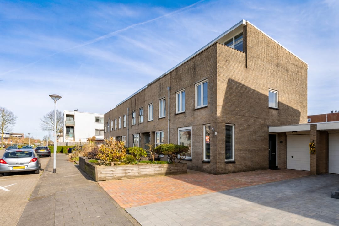 Foto 46 van De Ploeglaan 12