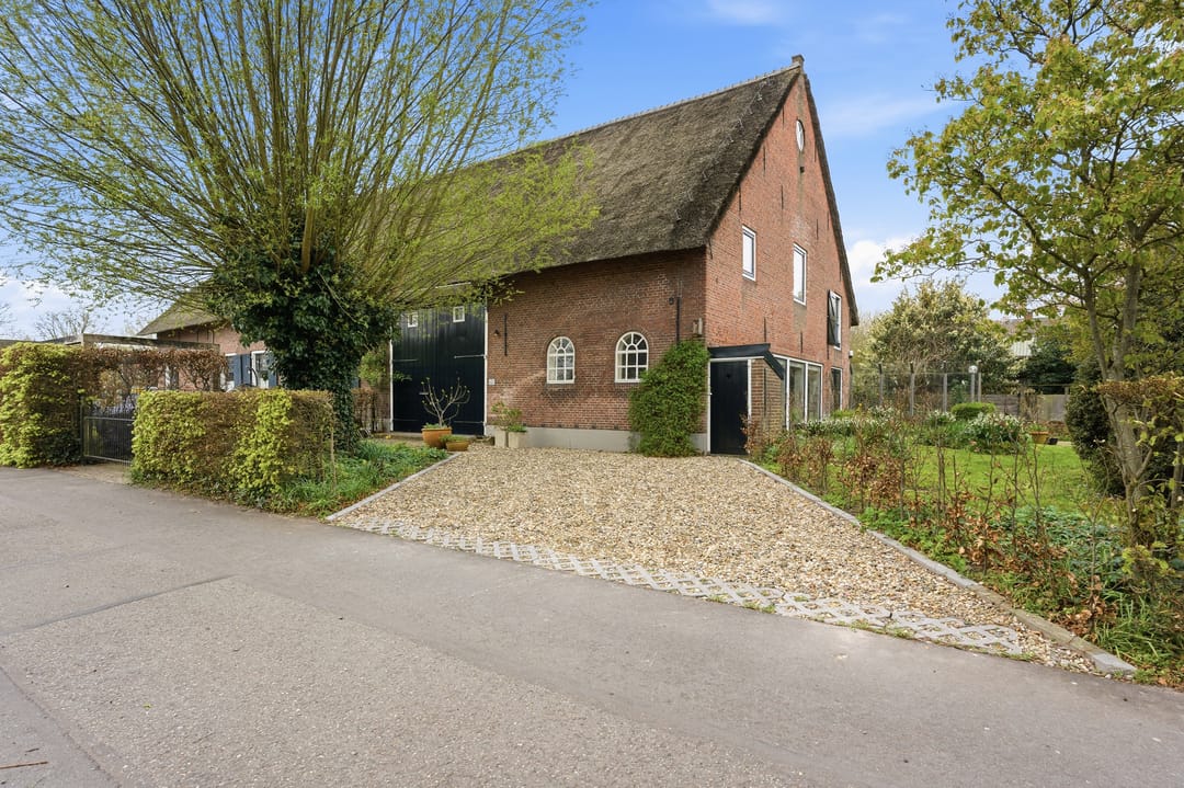 Photo 1 of Nieuwendijk 10
