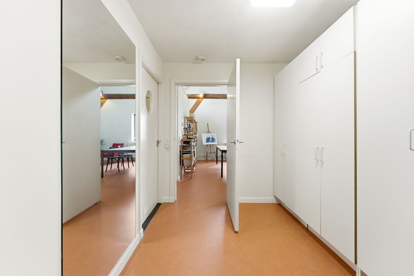 Photo 55 of Nieuwendijk 10