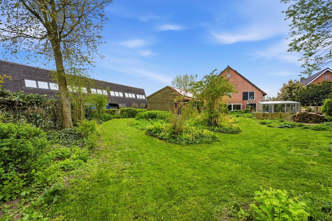 Photo 73 of Nieuwendijk 10