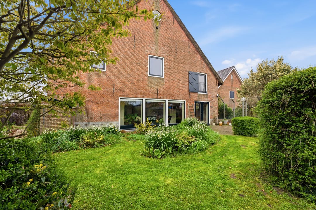 Photo 91 of Nieuwendijk 10