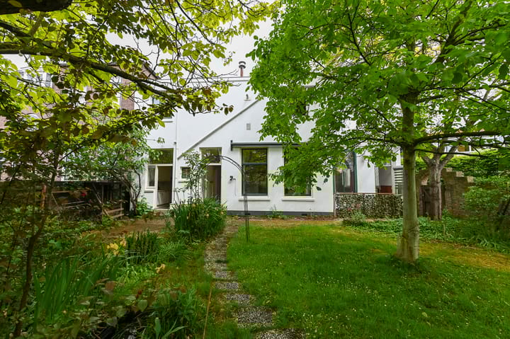 Photo 3 of Dorpsstraat 25