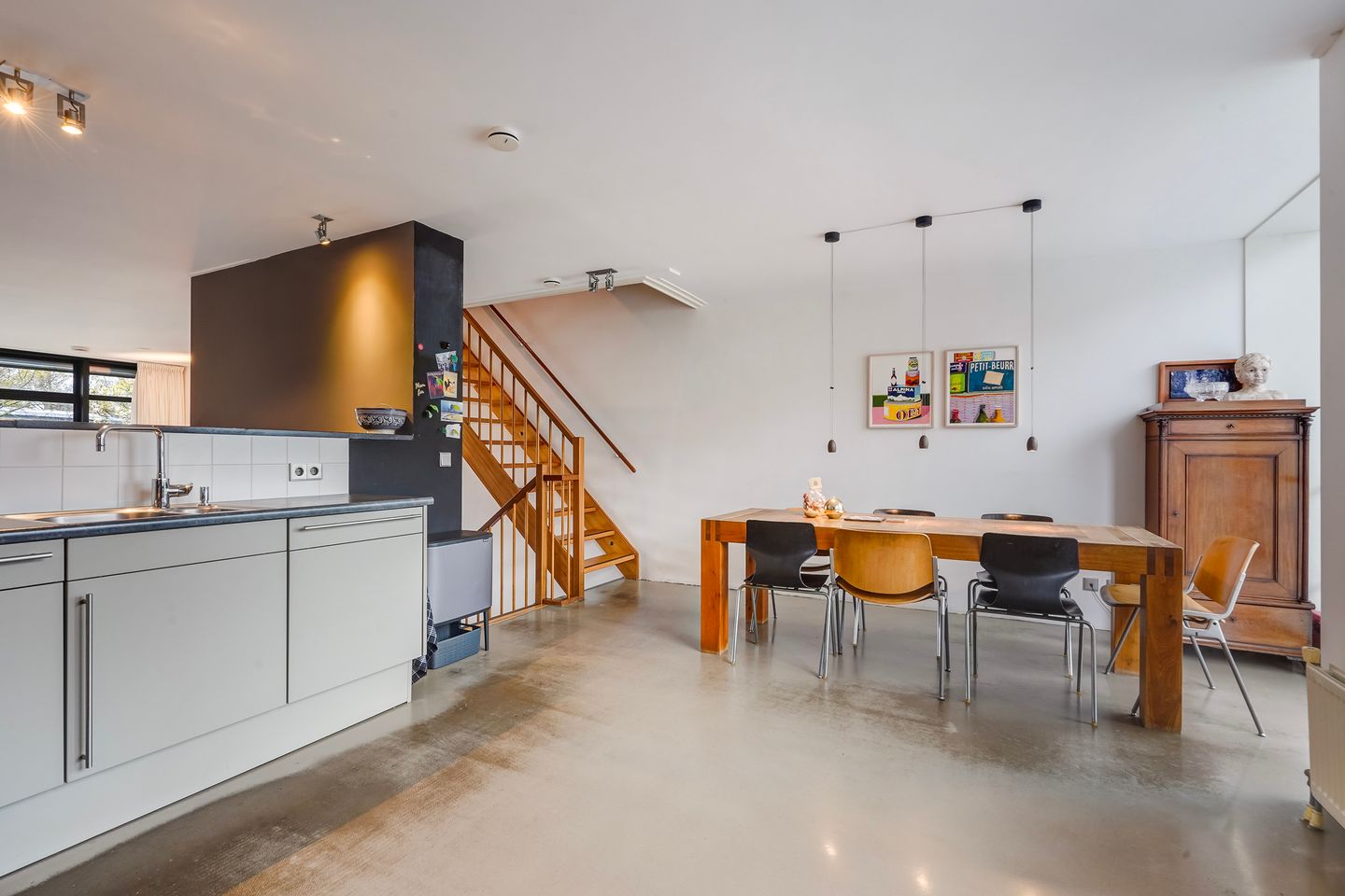 Foto 25 van Dovenetelweg 8