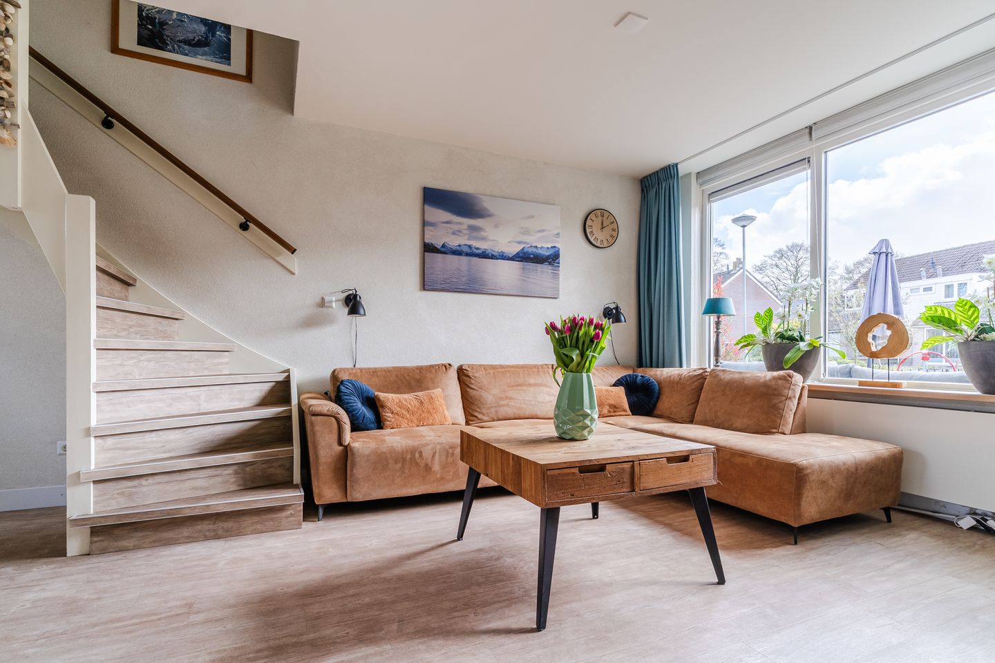 Foto 14 van Duiker 104