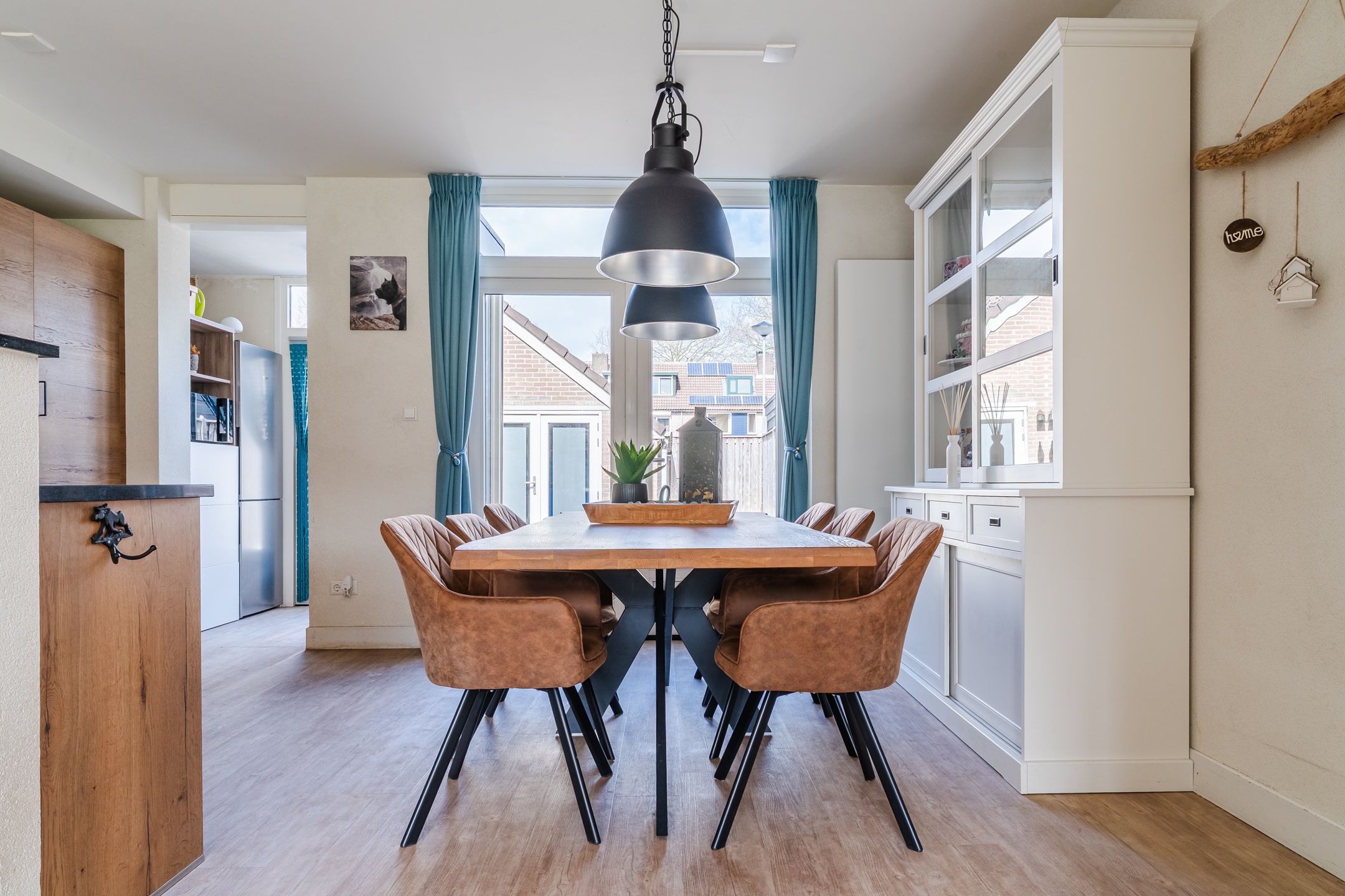 Foto 9 van Duiker 104