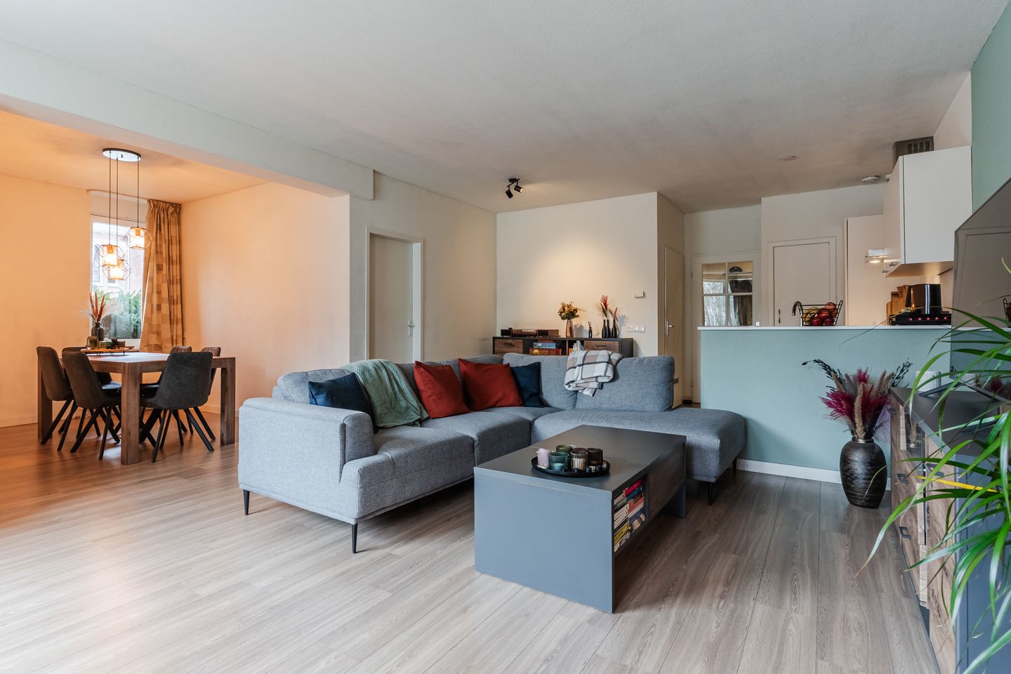 Spacious Ground Floor Apartment in Desirable Valkenswaard Center Location — 14