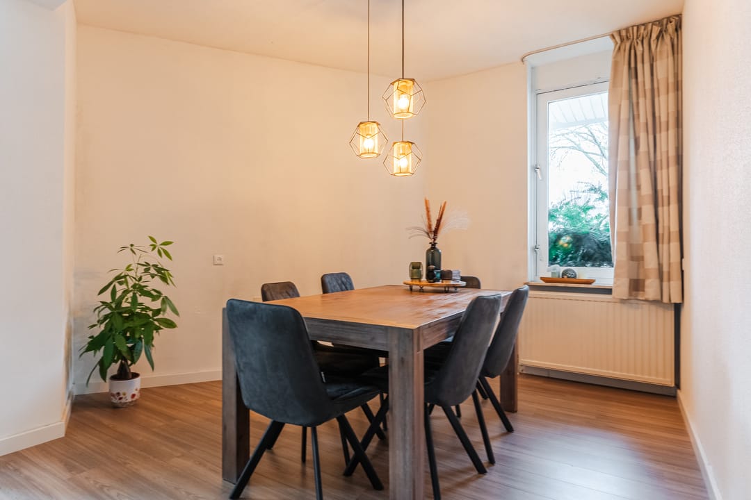 Spacious Ground Floor Apartment in Desirable Valkenswaard Center Location — 16
