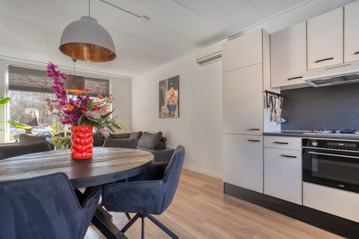 Foto 2 van Noord Esmarkerrondweg 444