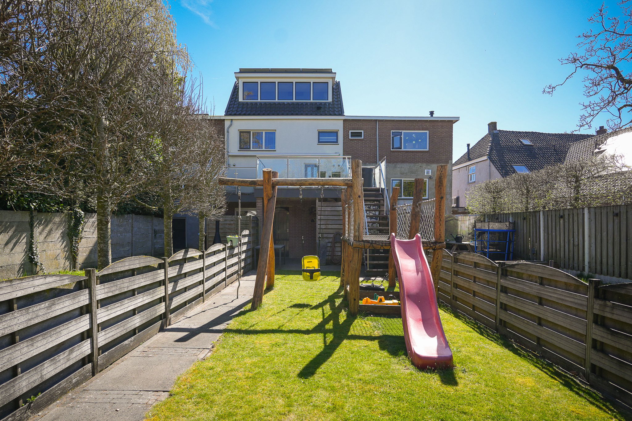 Dorpsstraat 82 