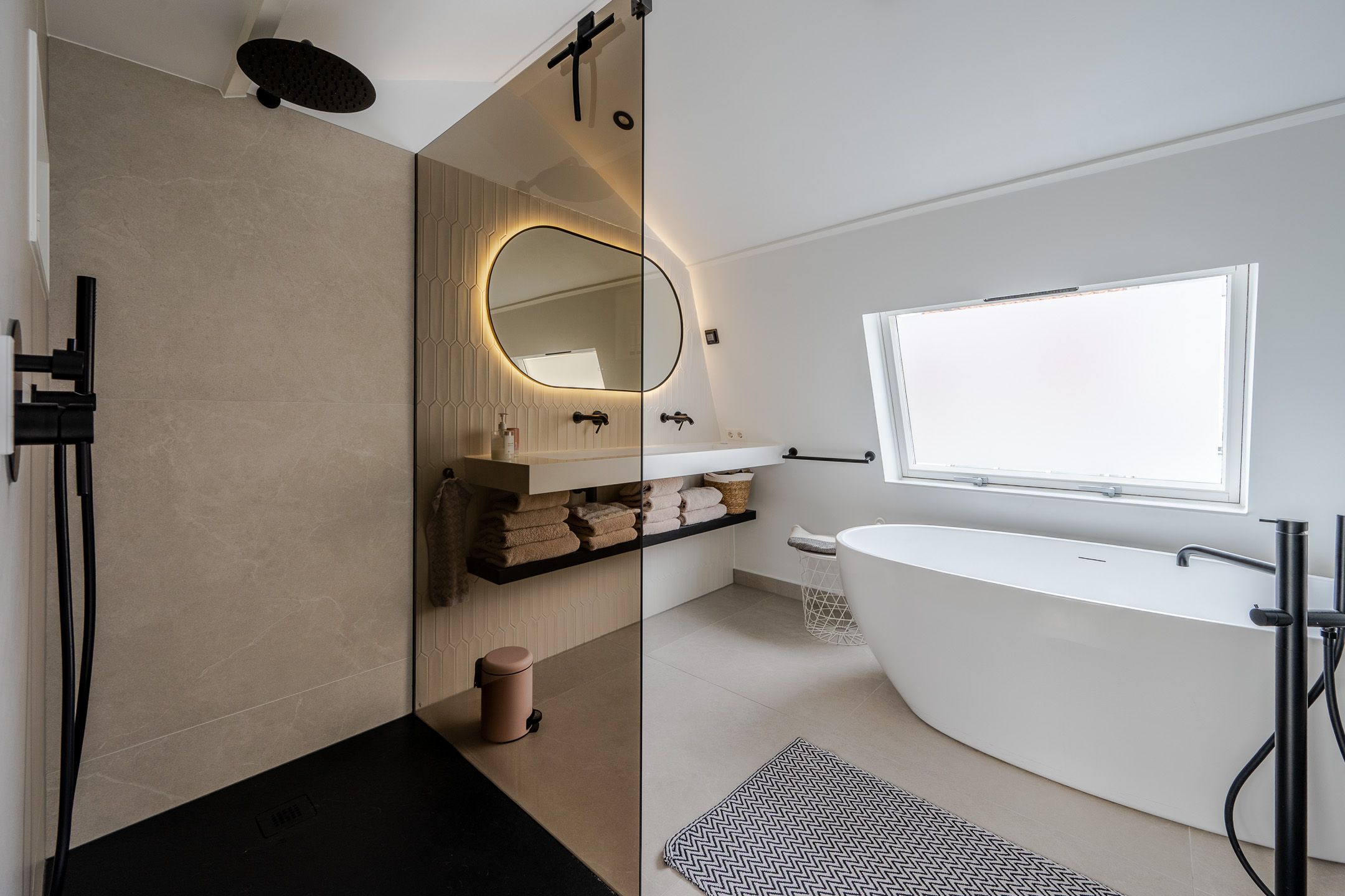 Photo 30 of Voorheuvel 68-A