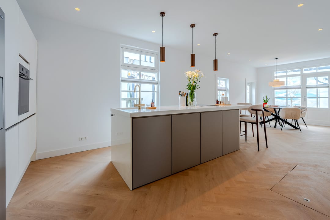 Photo 11 of Voorheuvel 68-A