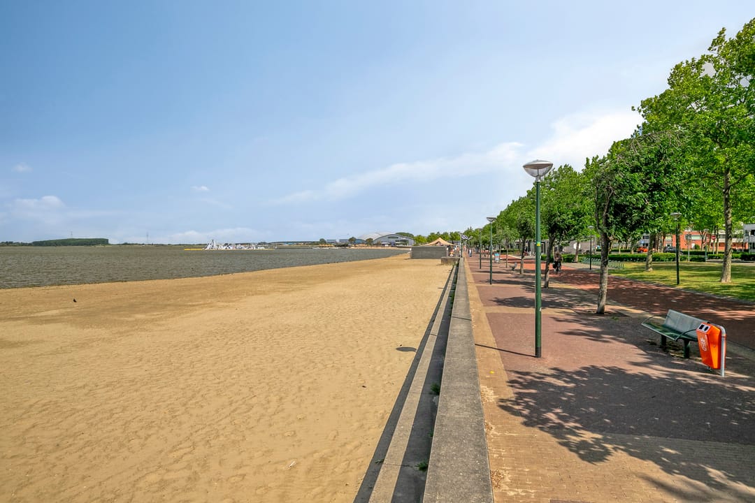 Photo 56 of Tarweplaat 9