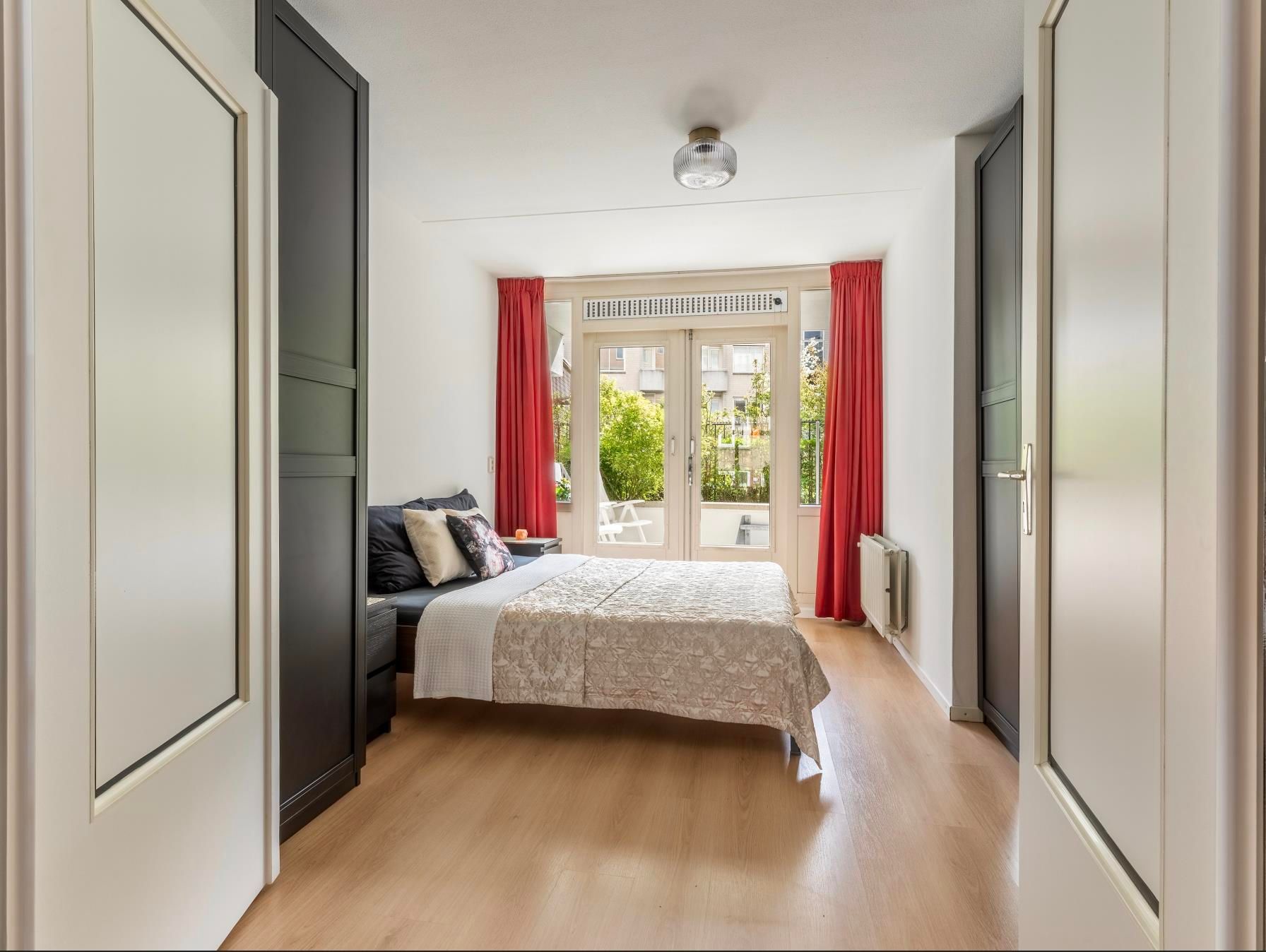 Foto 9 van Lutmastraat 22-A