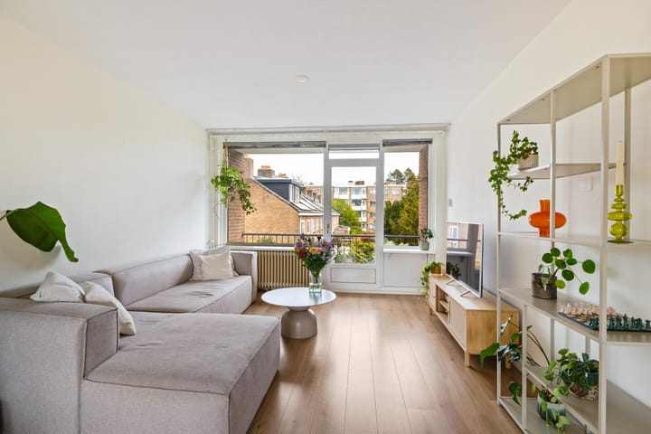 Appartement te koop: Van Ketwich Verschuurlaan 61, Groningen