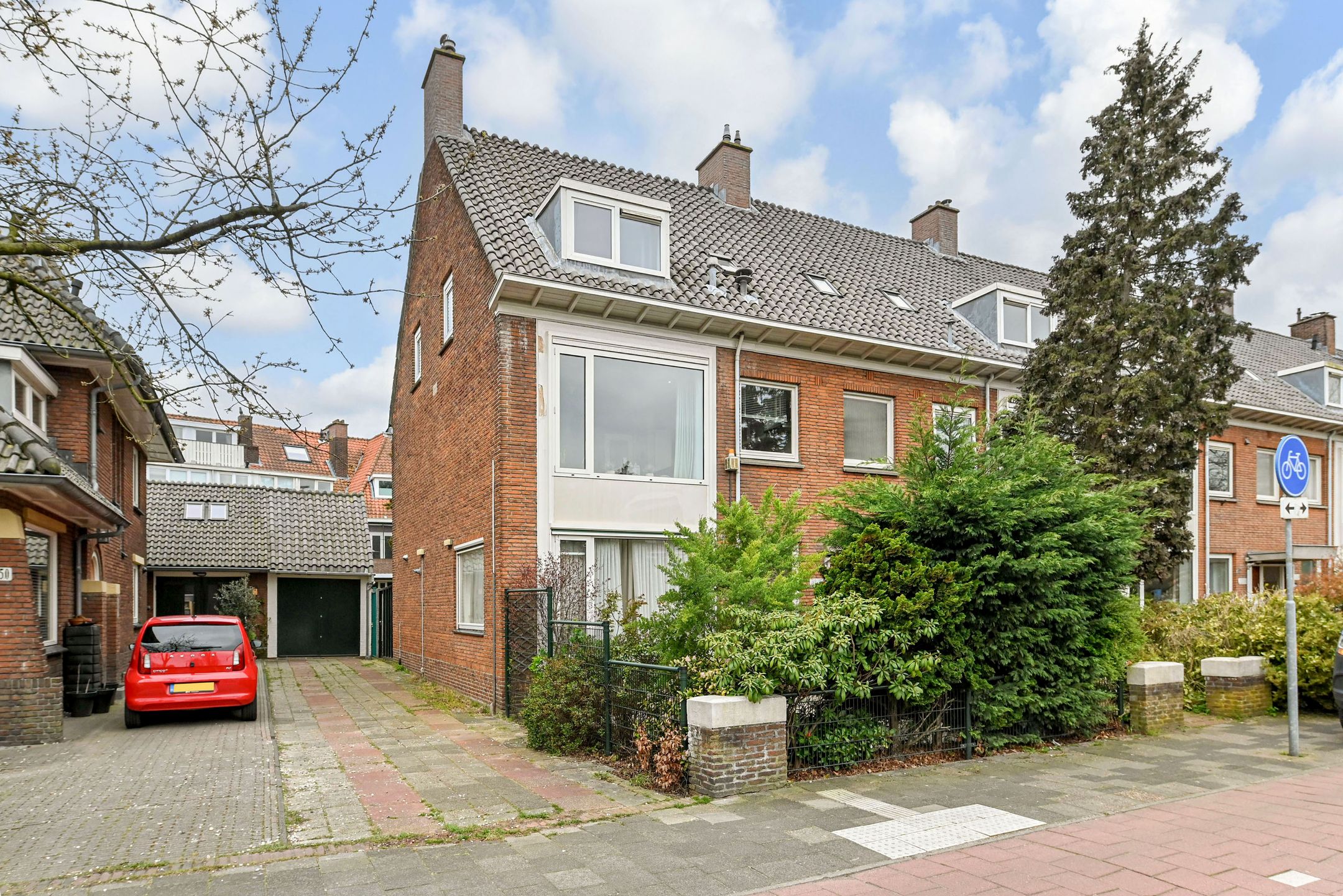 Laan van Nieuw Oosteinde 154 